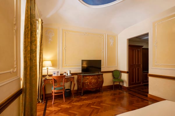 Suite Camere Hotel Hiberia Roma 03